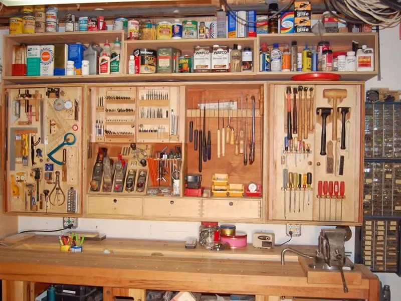 Организация хранения инструментов в мастерской