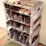 Обувница из деревянных ящиков