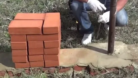 Проекты беседок из кирпича 14 Устройство высокого фундамента беседки