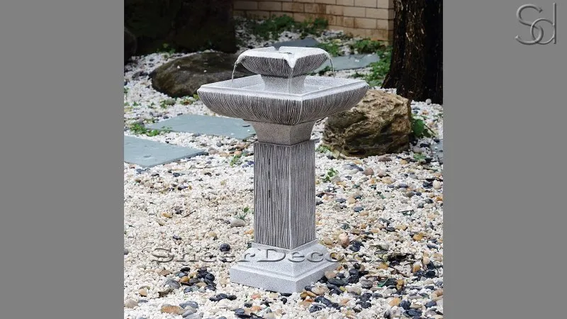 Столбик садовый с краном для полива