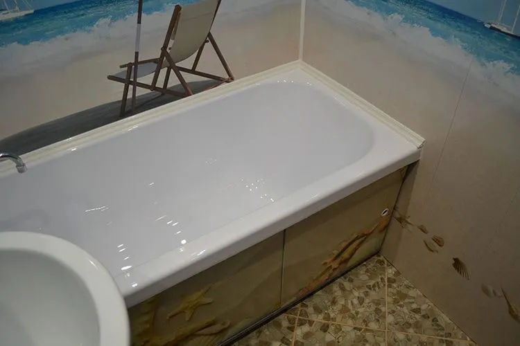 Как вернуть прежний вид самой старой ванне или почему стоит обратить внимание на акриловый вкладыш в ванну