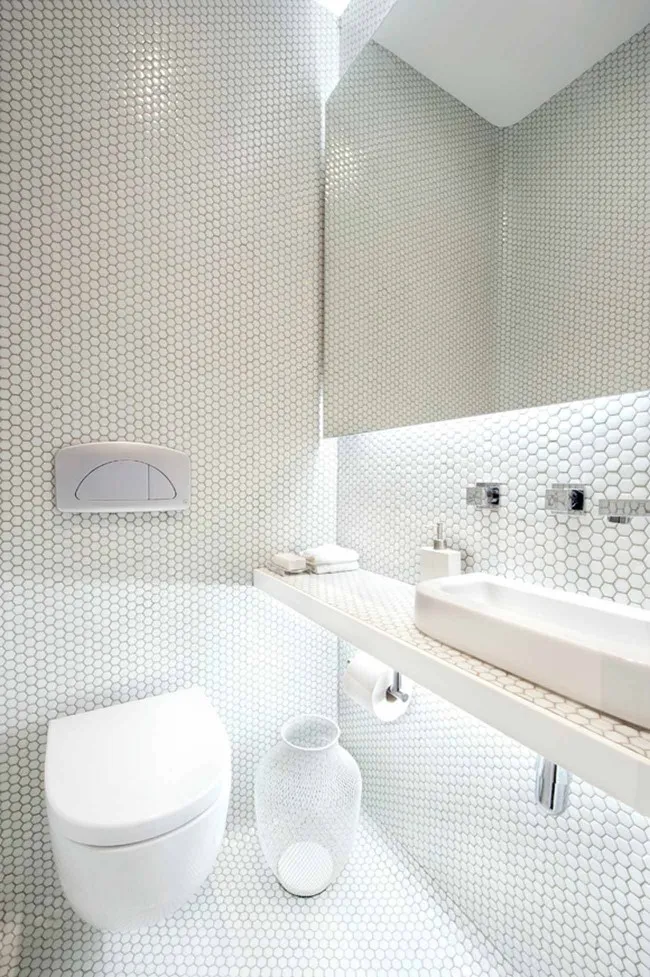 стиль минимализм маленький туалет фото